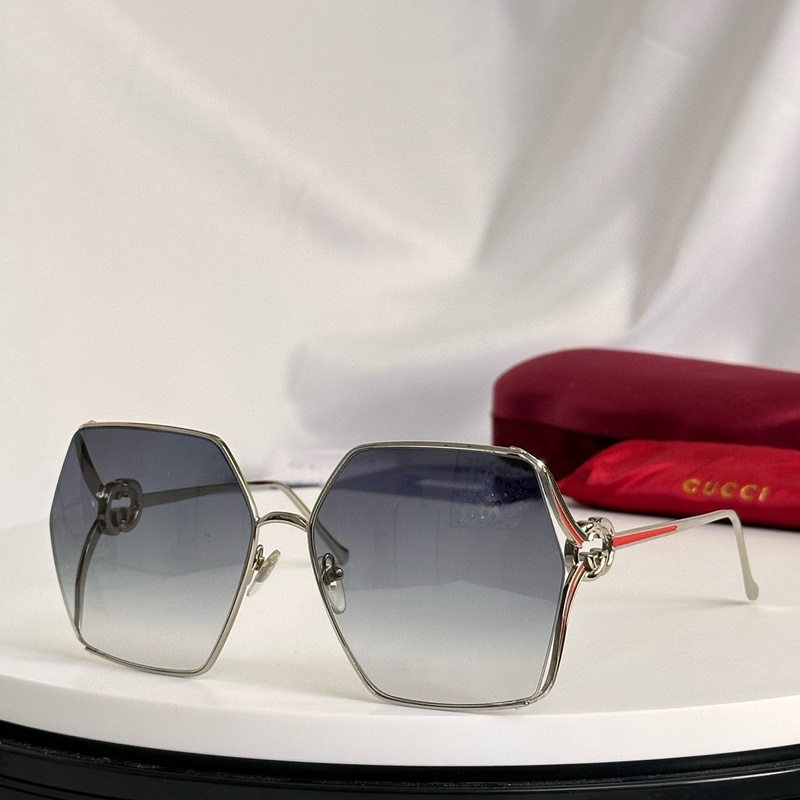 Gucci Sunglasses 291